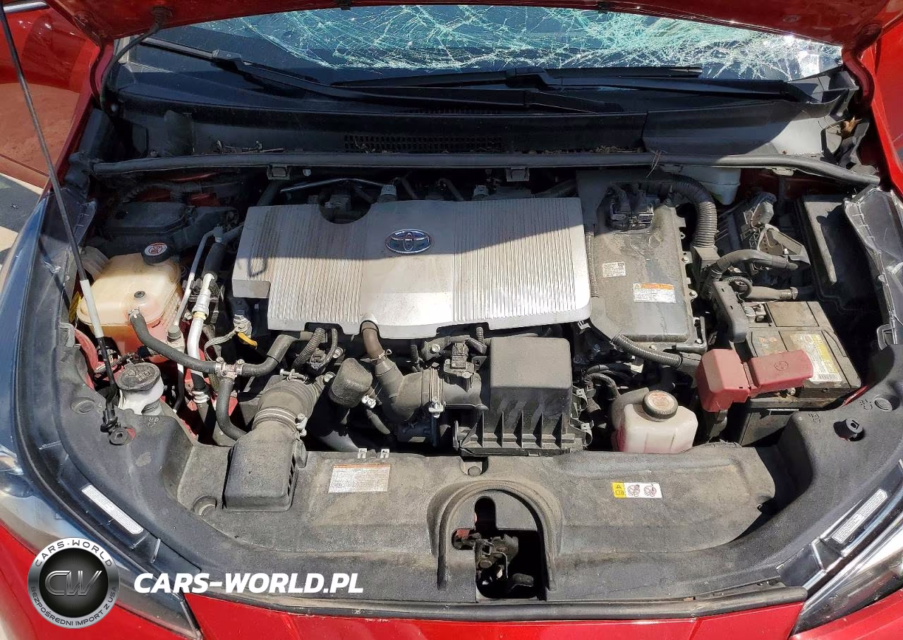 2020 Toyota Prius Le VIN:JTDKARFUXL3113221 - 11