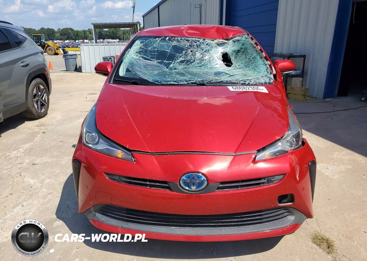 2020 Toyota Prius Le VIN:JTDKARFUXL3113221 - 5