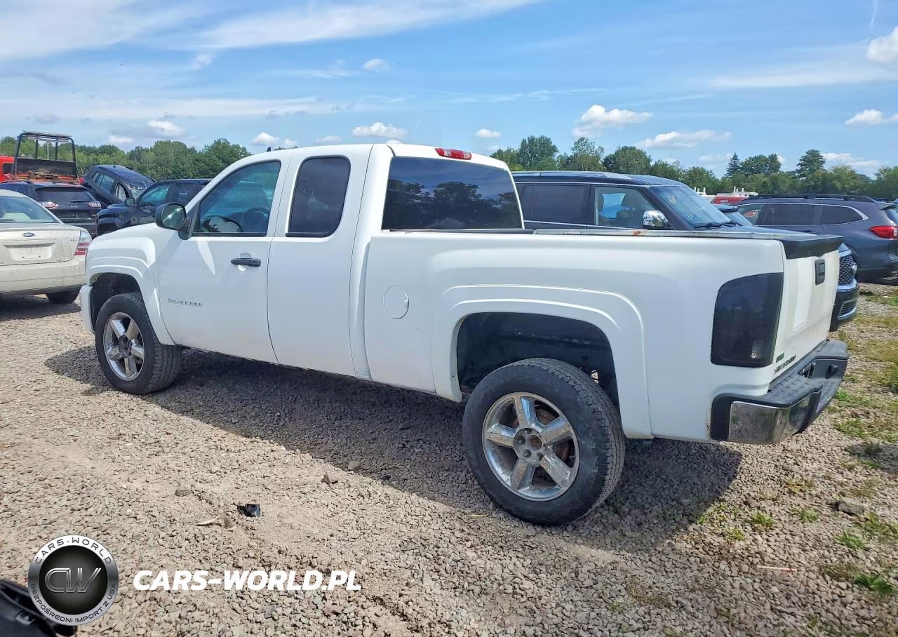 2011 Chevrolet Silverado K1500 Ls VIN:1GCRKREA2BZ446172 - 2