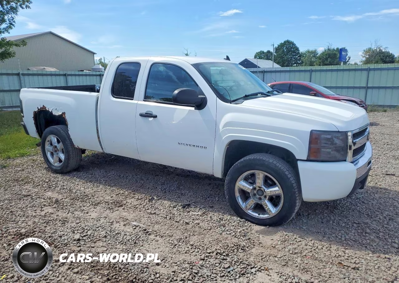 2011 Chevrolet Silverado K1500 Ls VIN:1GCRKREA2BZ446172 - 4