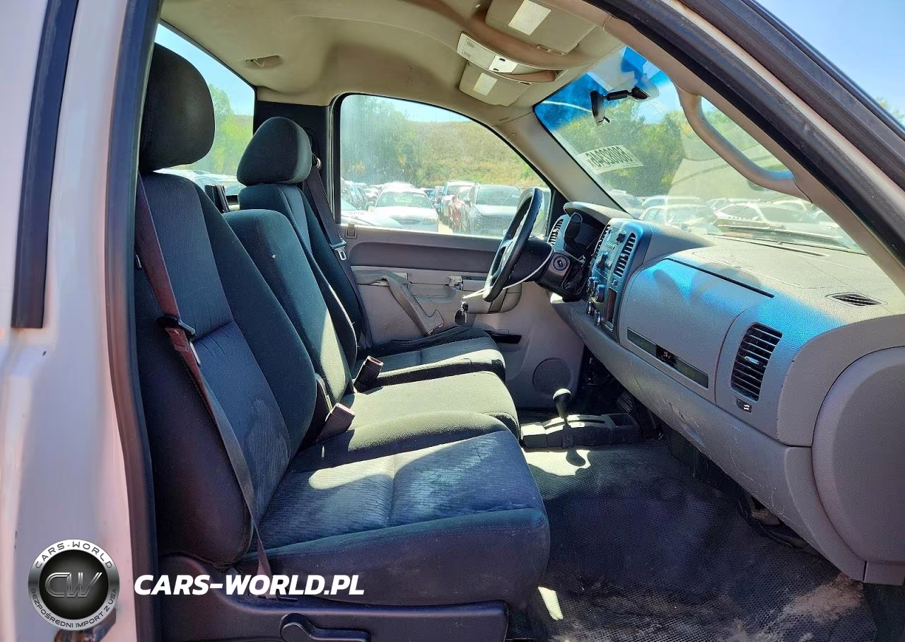 2013 Chevrolet Silverado K1500 VIN:1GCNKPEA9DZ212908 - 10