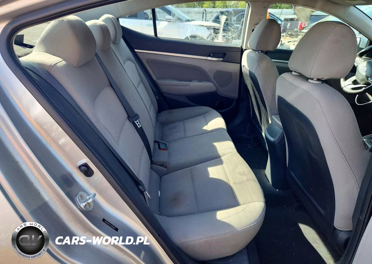 2020 Hyundai Elantra Sel VIN:5NPD84LF1LH548517 - 10