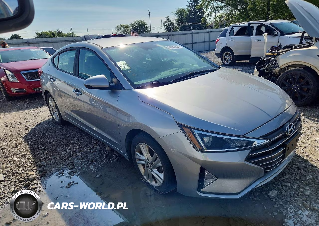 2020 Hyundai Elantra Sel VIN:5NPD84LF1LH548517 - 4