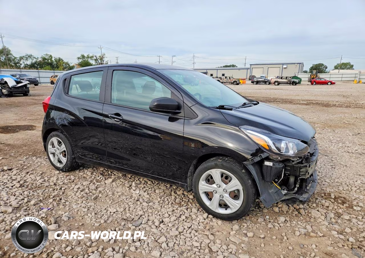 2019 Chevrolet Spark Ls VIN:KL8CB6SA9KC816831 - 4