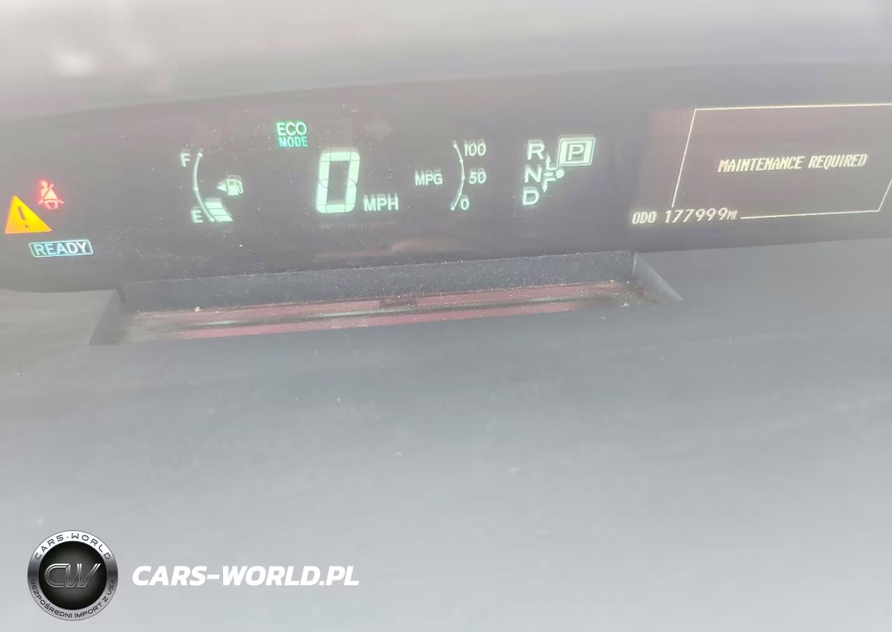 2014 Toyota Prius Three VIN:JTDKN3DUXE1768336 - 9