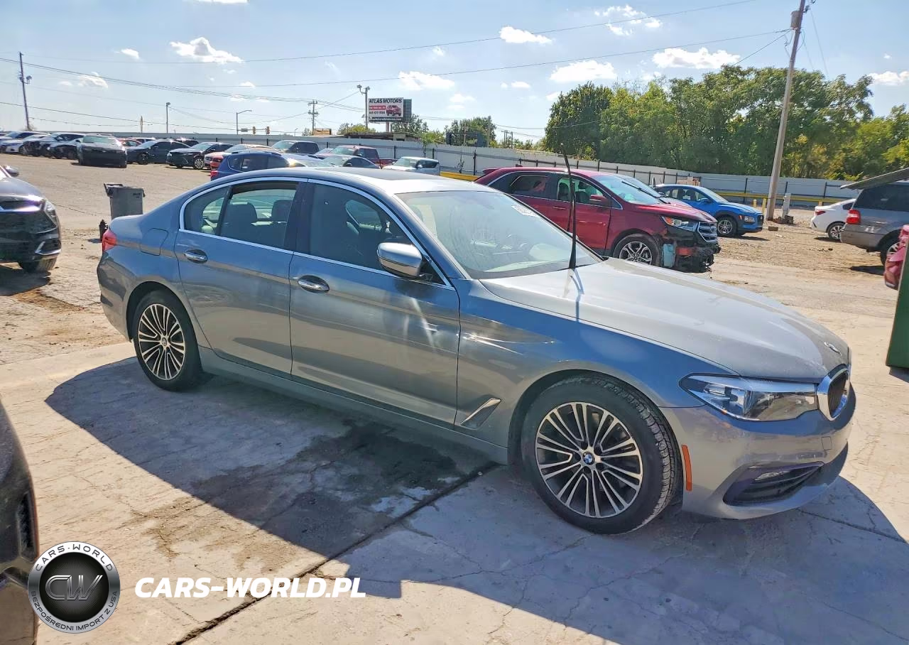 2018 BMW 530 Xi VIN:WBAJA7C56JWC76523 - 4