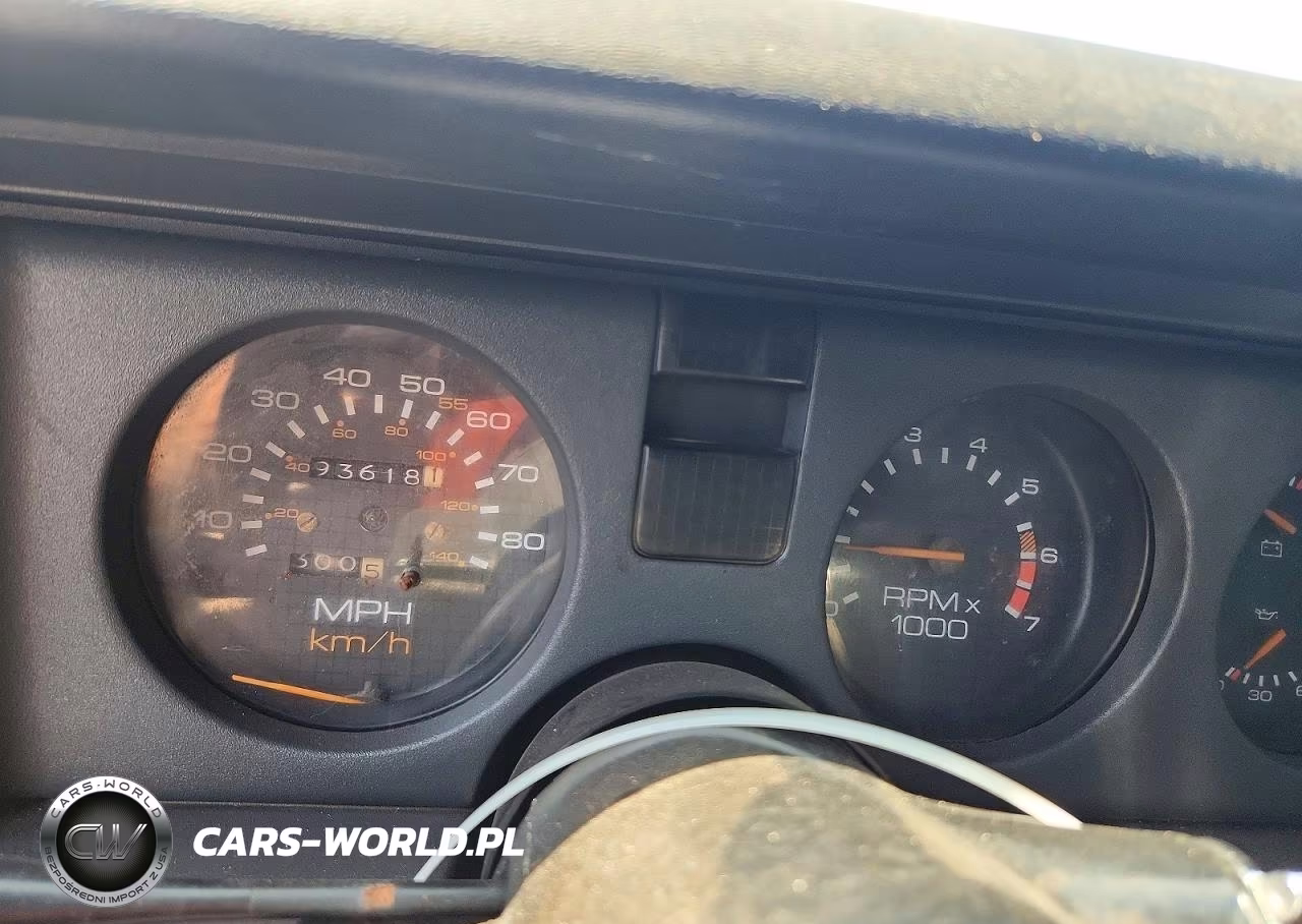 1985 Pontiac Firebird Trans Am VIN:1G2FW87F4FL203681 - 9
