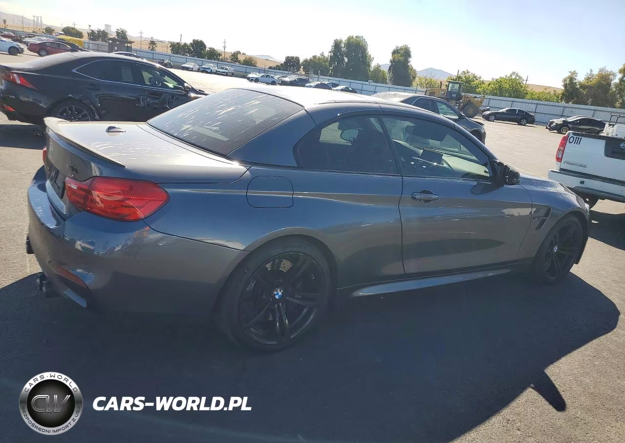 2015 BMW M4 VIN:WBS3U9C55FP968228 - 3