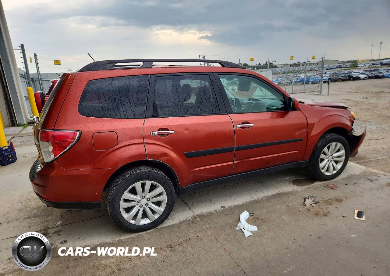 2011 Subaru Forester 2.5X Premium VIN:JF2SHBDC0BH731664 - 3