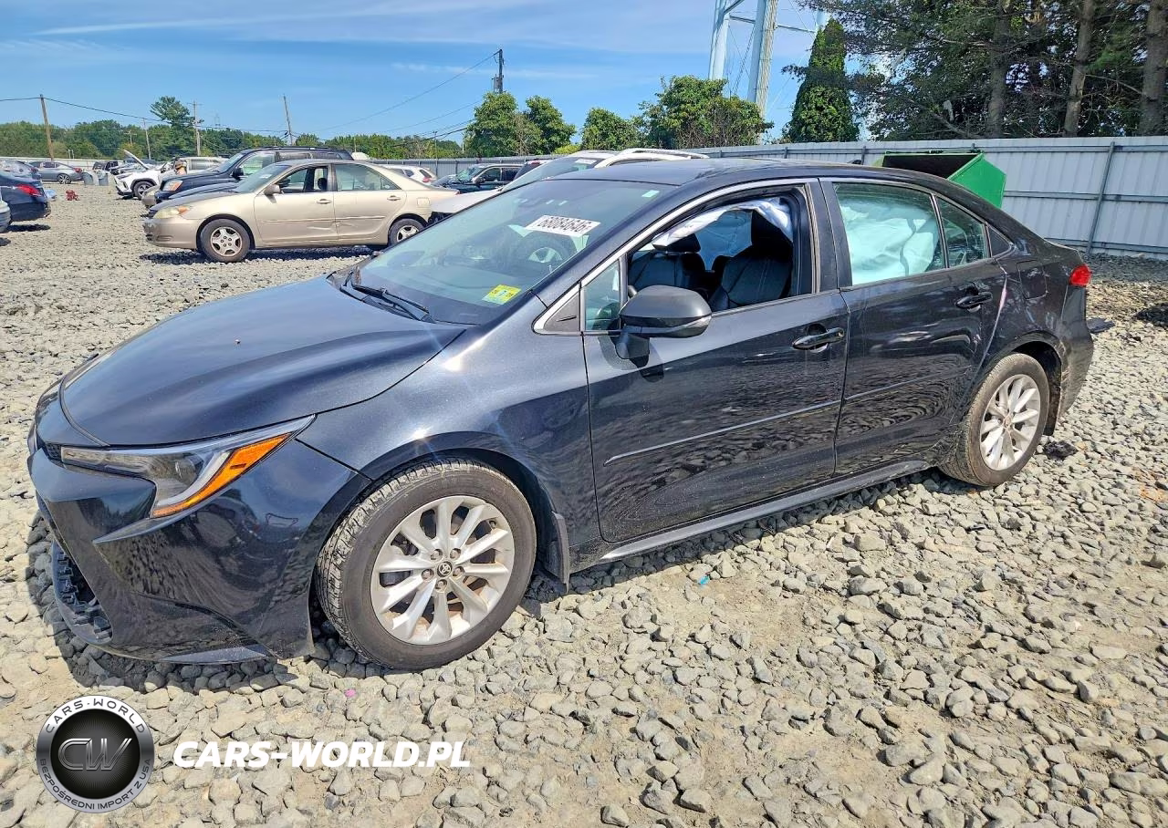 2021 Toyota Corolla Xle – zdjęcie 1 z 12