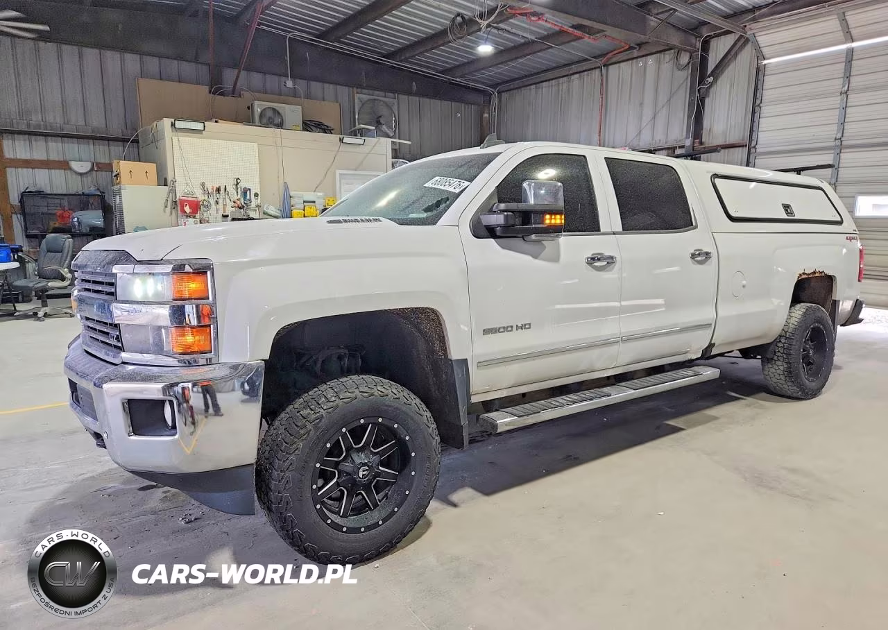 2016 Chevrolet K2500 Silverado – zdjęcie 1 z 12