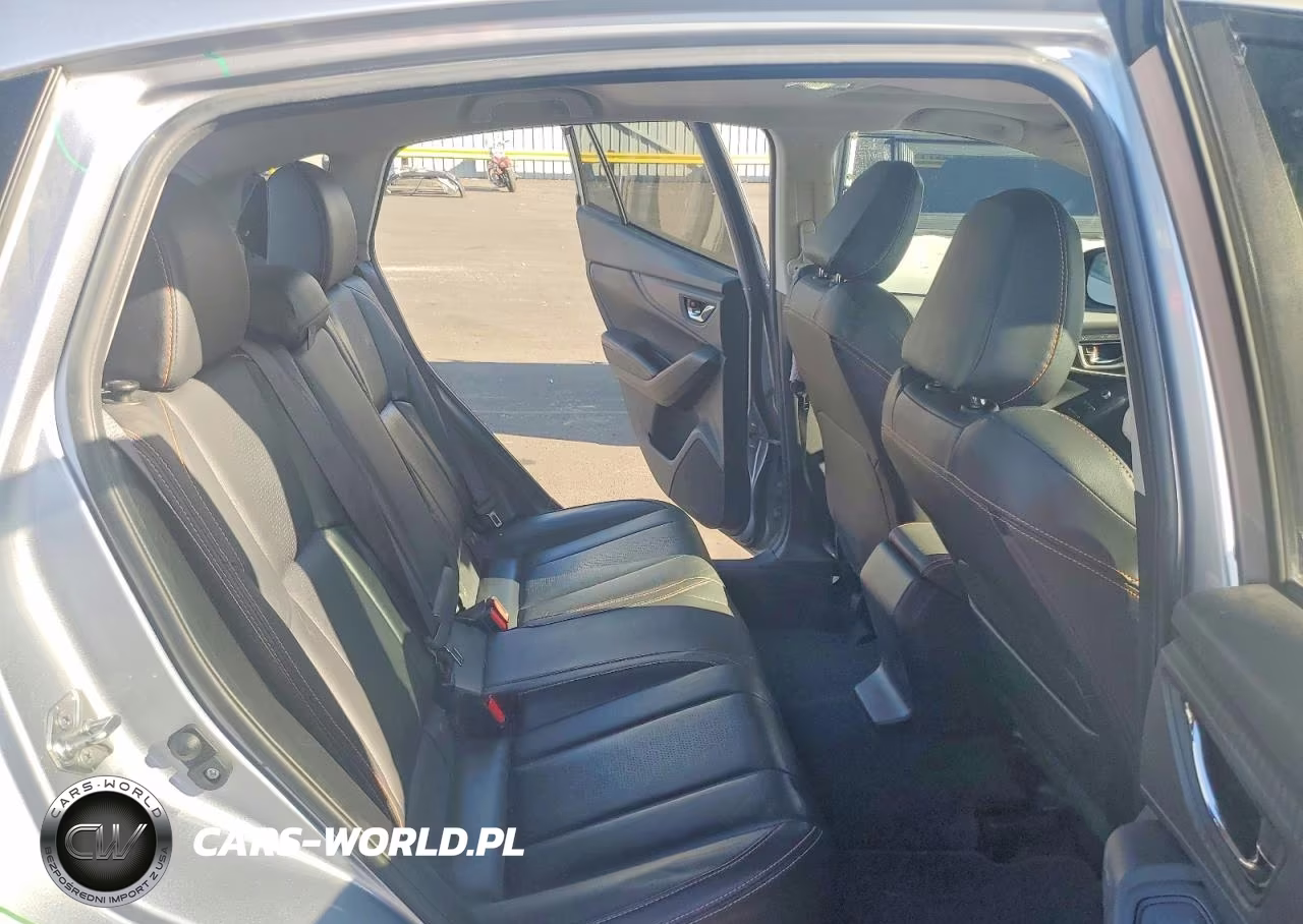 2018 Subaru Crosstrek Limited VIN:JF2GTAMC5JH266179 - 10