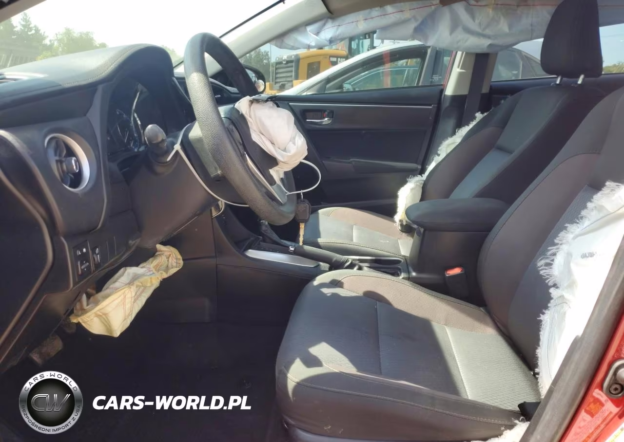 2019 Toyota Corolla Le VIN:2T1BURHE1KC198484 - 1