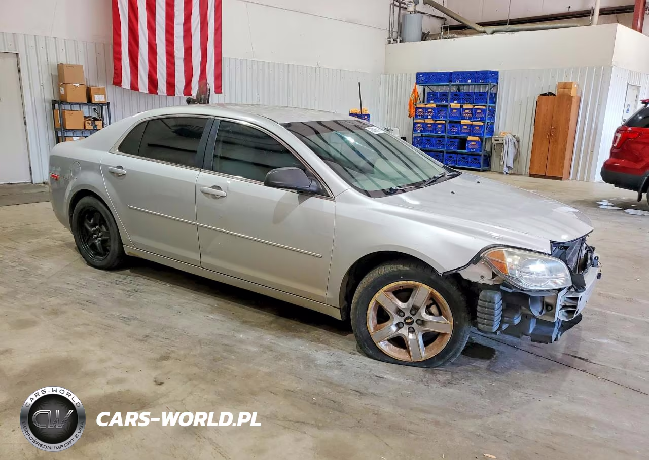 2012 Chevrolet Malibu Ls VIN:1G1ZB5E03CF256585 - 4