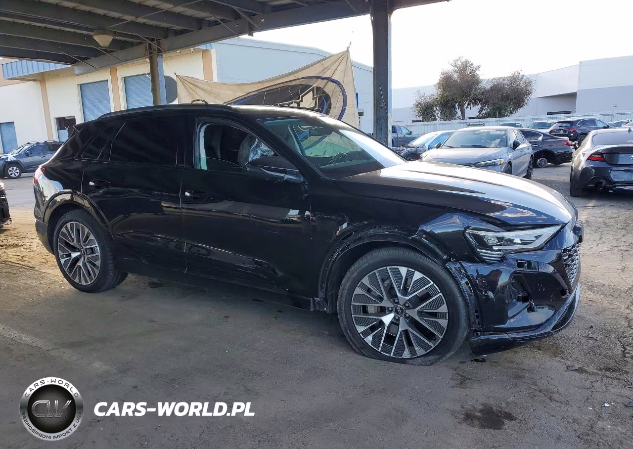 2024 Audi Q8 E-Tron Prestige VIN:WA16AAGE1RB062551 - 4
