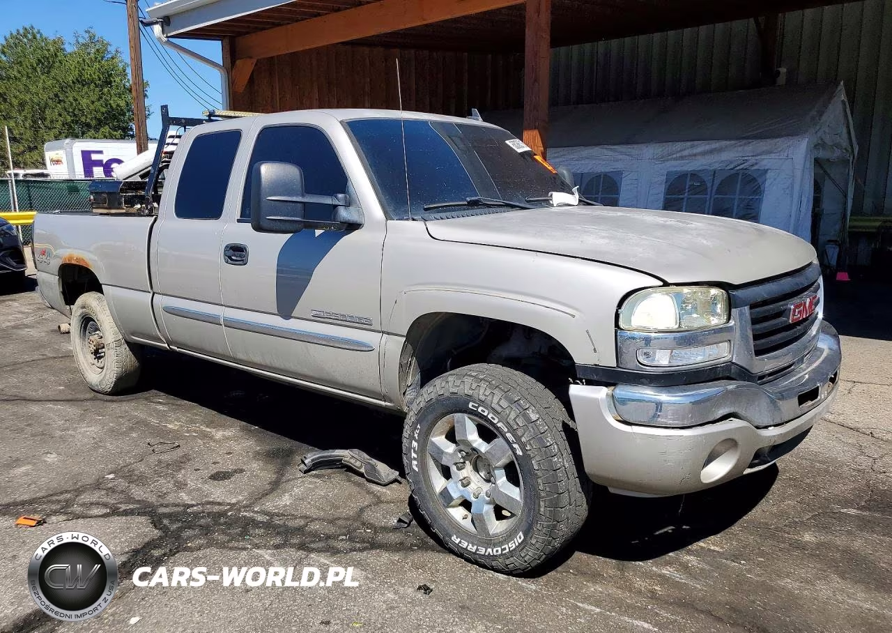 2006 GMC Sierra K2500 Heavy Duty VIN:1GTHK29U16E165839 - 4