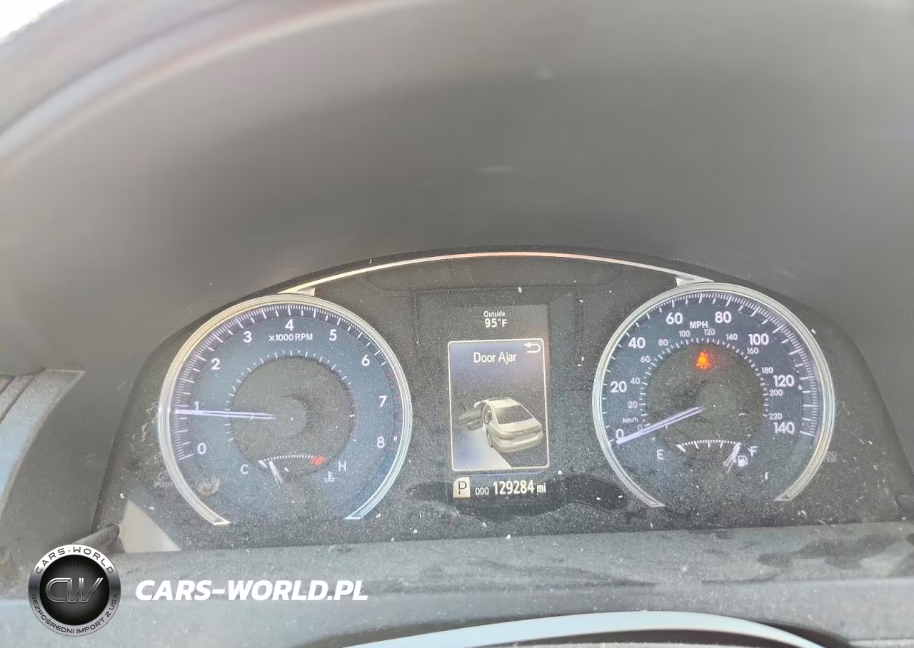 2017 Toyota Camry Le VIN:4T1BF1FKXHU444864 - 9