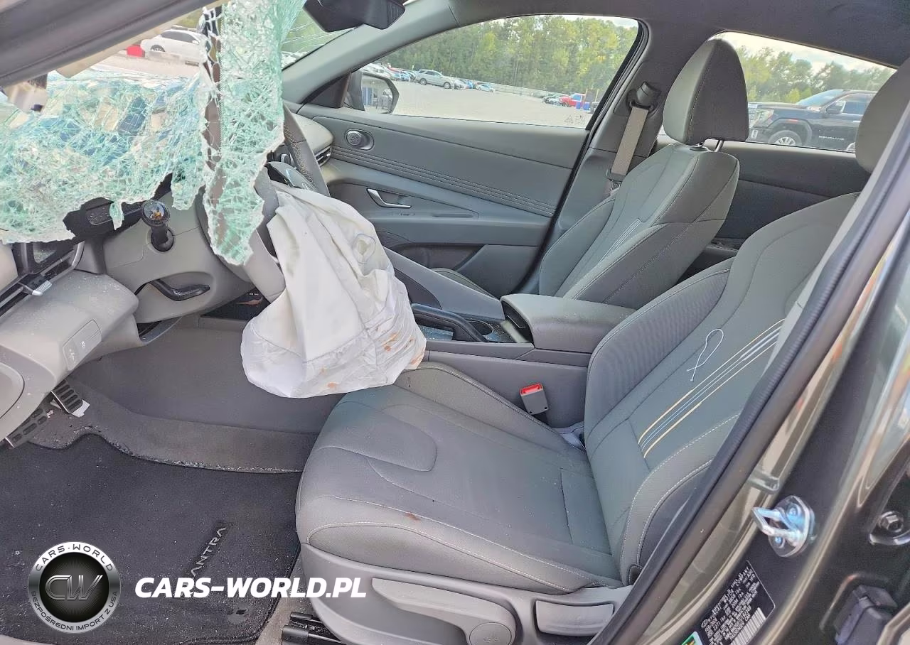 2026 Hyundai Elantra Sel Sport VIN:KMHLM4DG9TU192348 - 7
