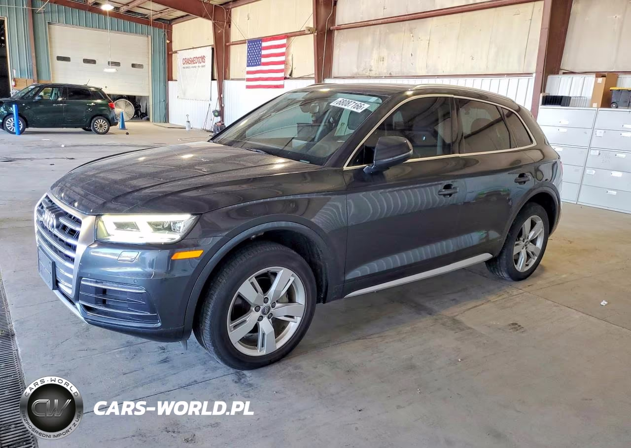 2018 Audi Q5 Premium Plus VIN:WA1BNAFY4J2134099 - 1