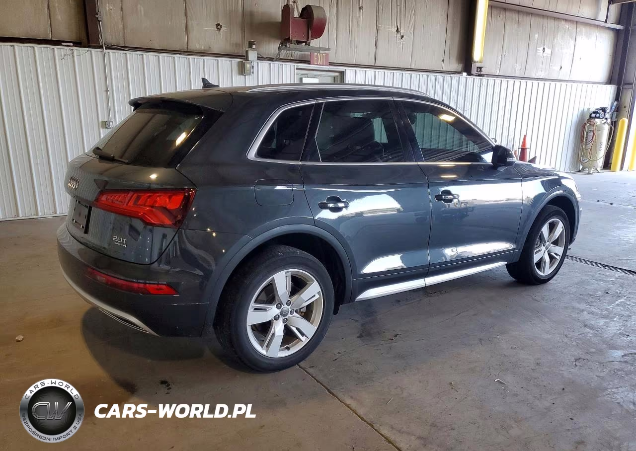 2018 Audi Q5 Premium Plus VIN:WA1BNAFY4J2134099 - 3