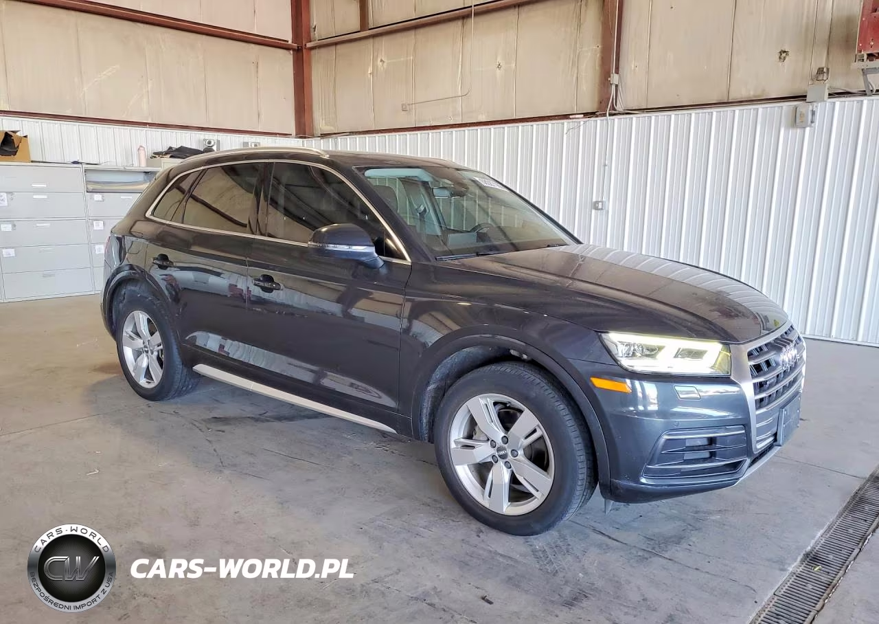 2018 Audi Q5 Premium Plus VIN:WA1BNAFY4J2134099 - 4