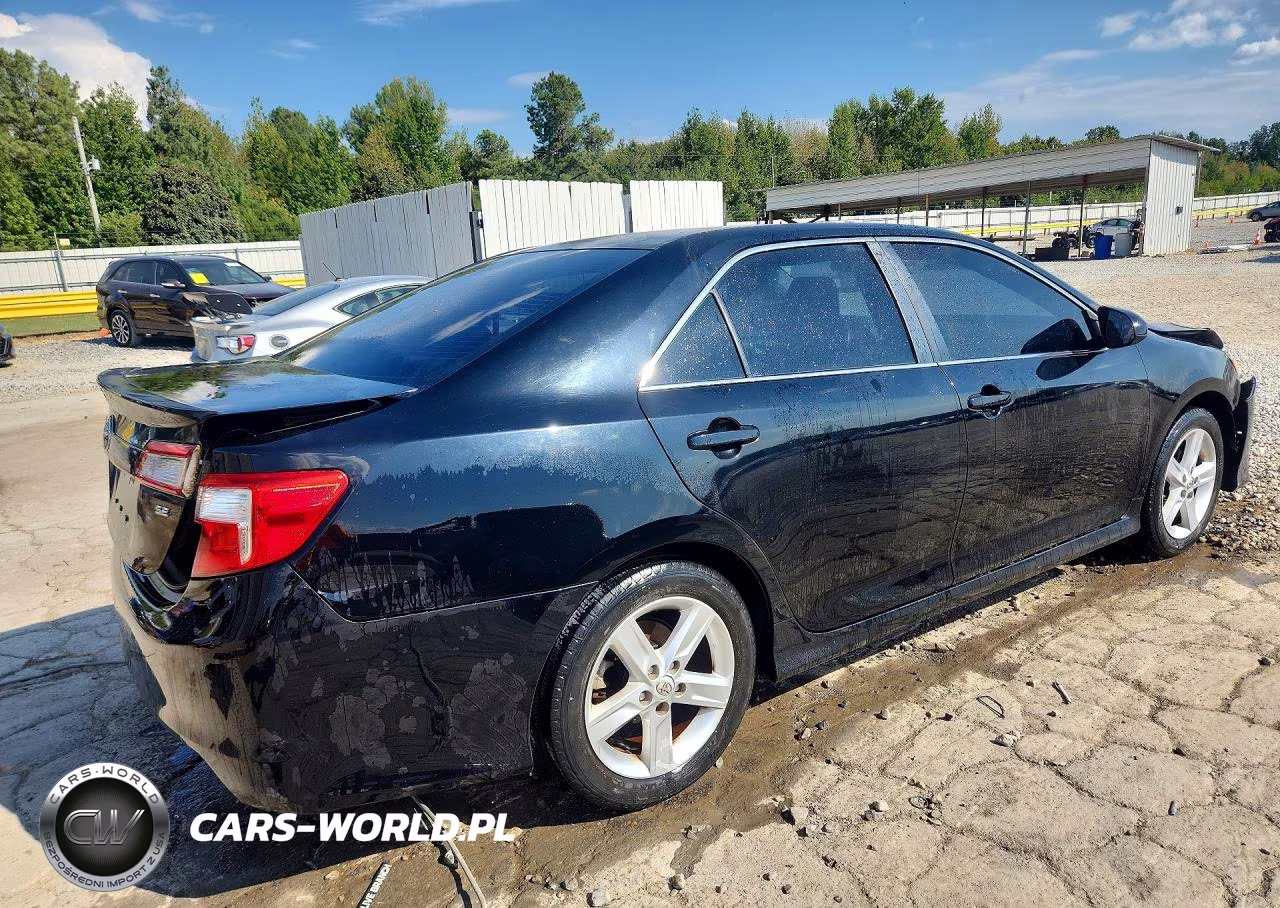 2014 Toyota Camry Se VIN:4T1BF1FK8EU354494 - 3