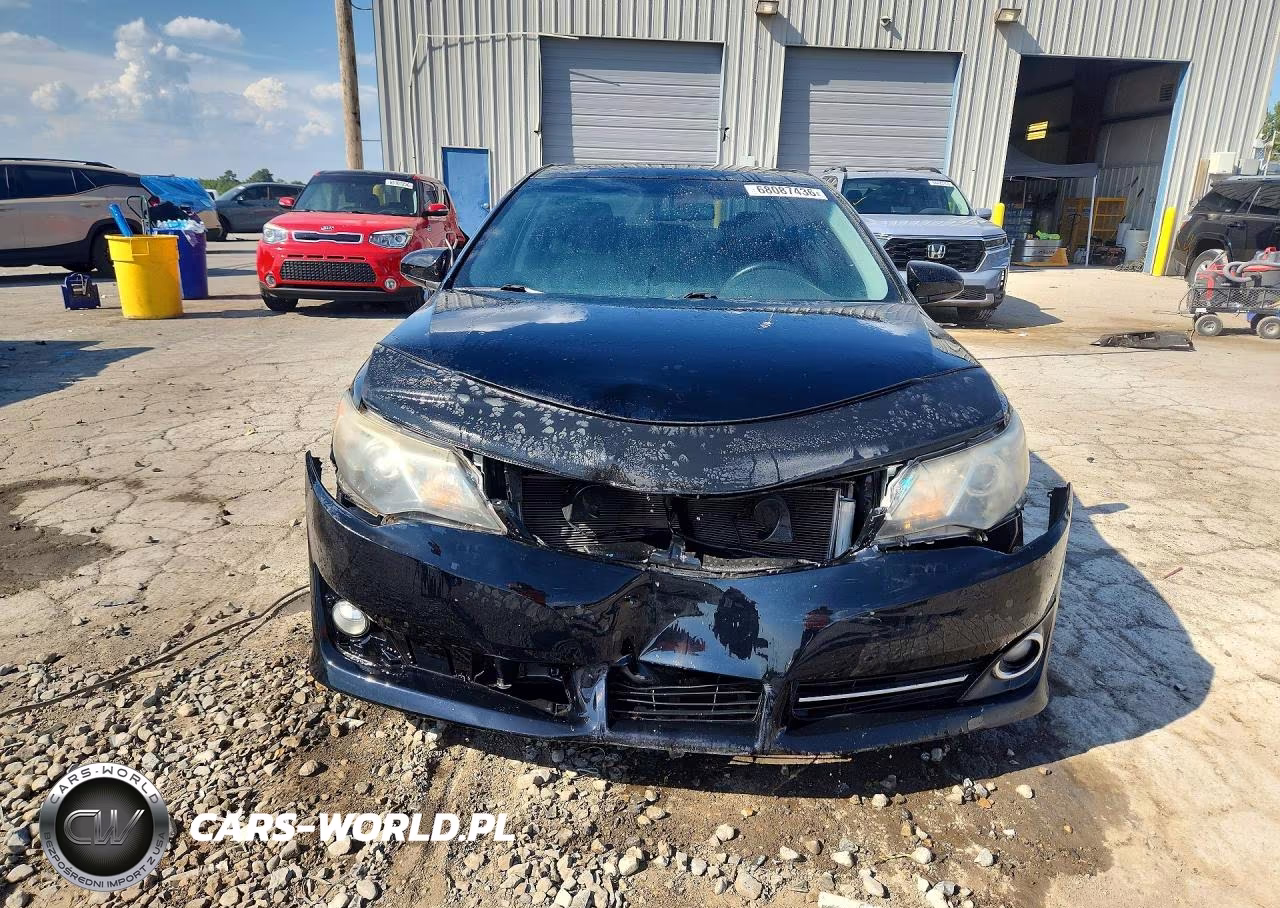2014 Toyota Camry Se VIN:4T1BF1FK8EU354494 - 5