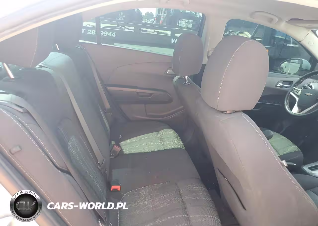 2018 Chevrolet Sonic Lt VIN:1G1JD5SH9J4100349 - 10