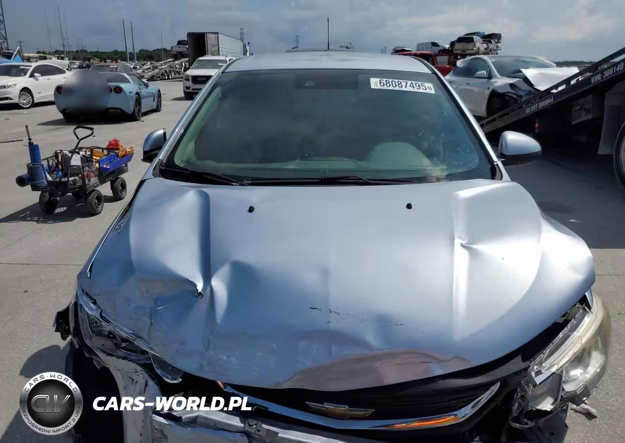 2018 Chevrolet Sonic Lt VIN:1G1JD5SH9J4100349 - 5
