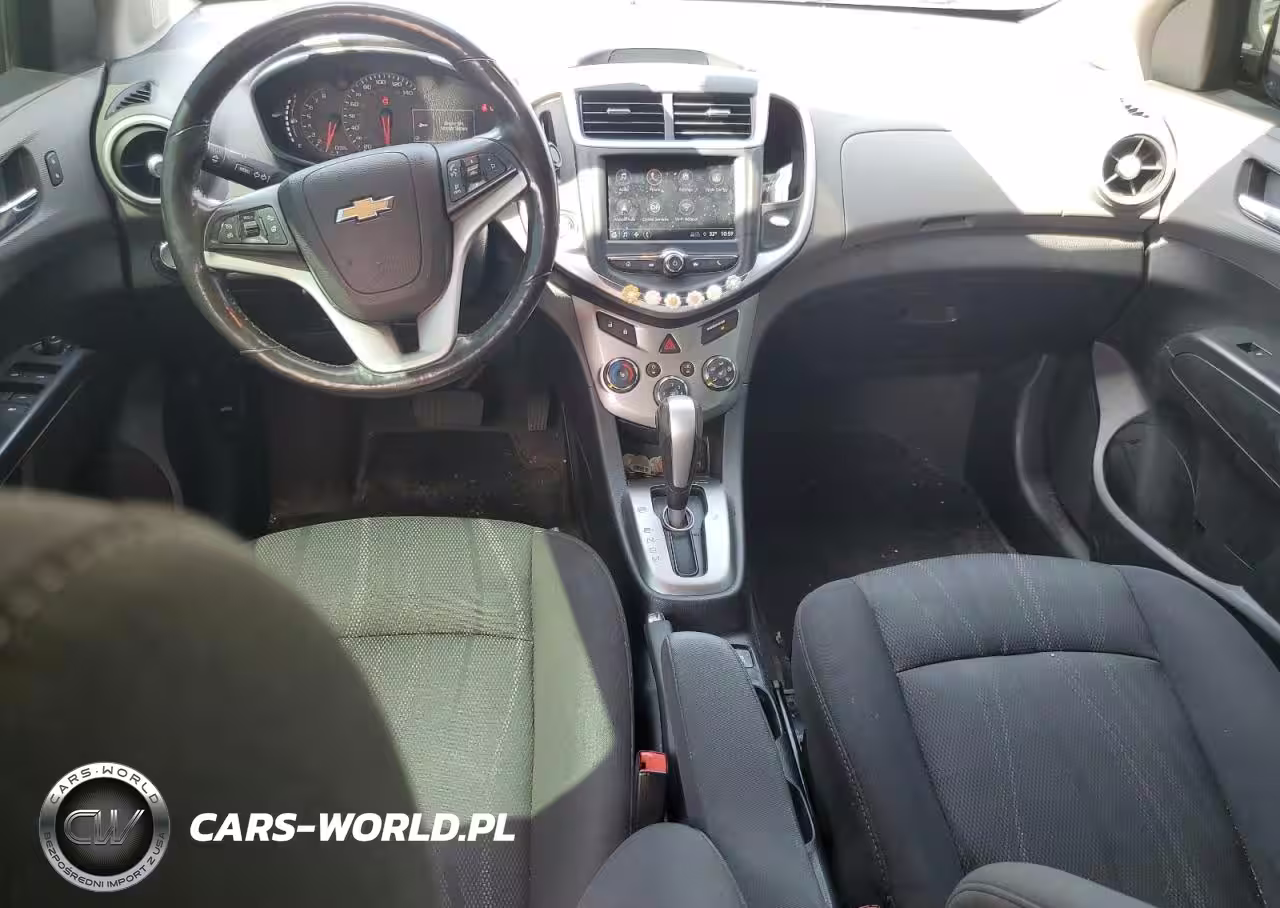 2018 Chevrolet Sonic Lt VIN:1G1JD5SH9J4100349 - 8