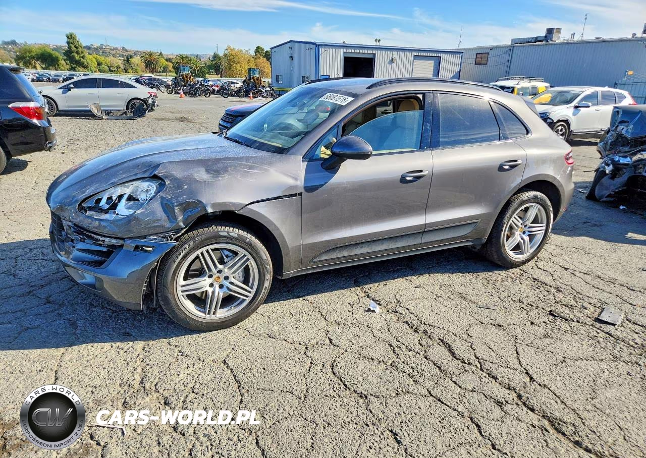 2016 Porsche Macan S