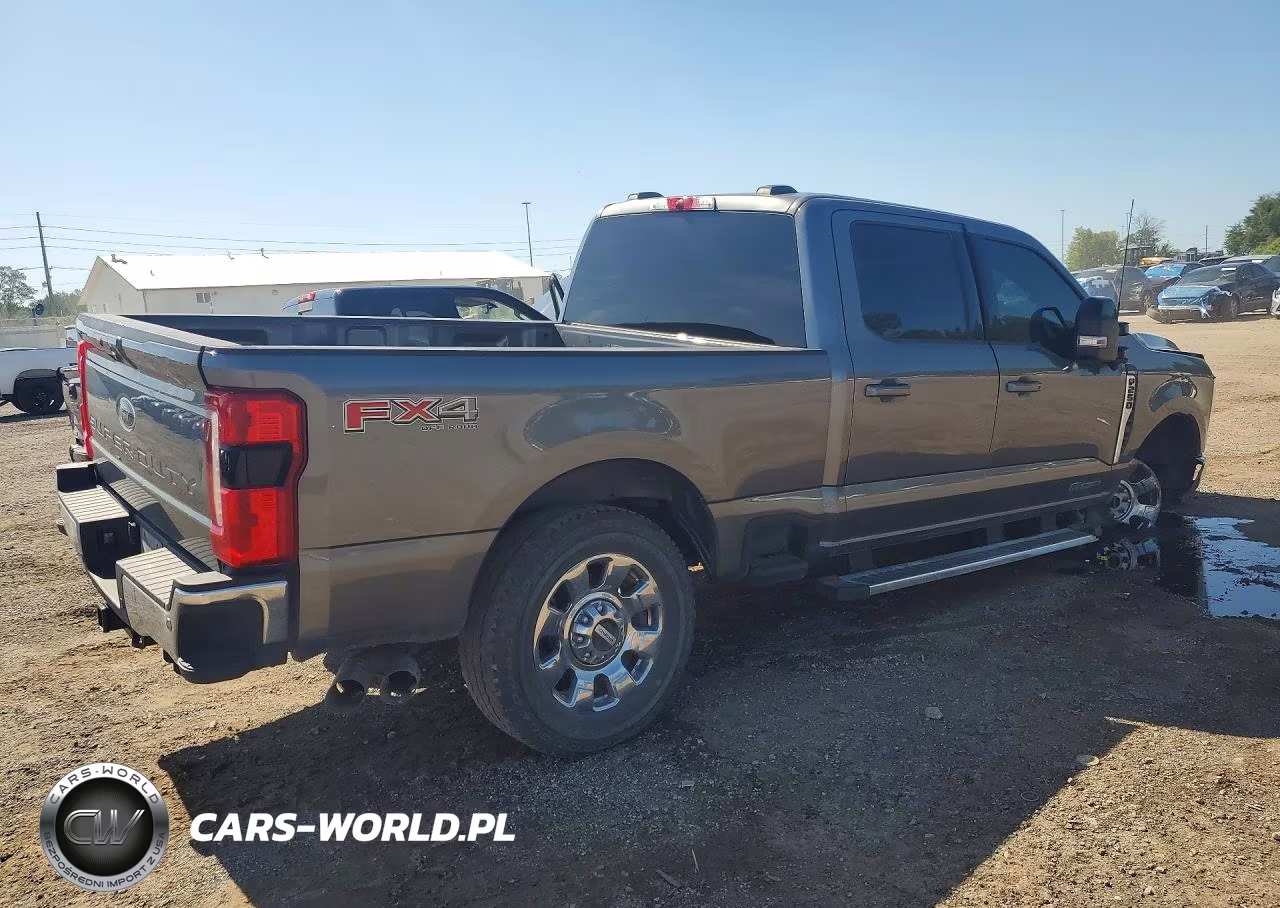 2025 Ford F250 Super Duty VIN:1FT8W2BT0SED75056 - 3