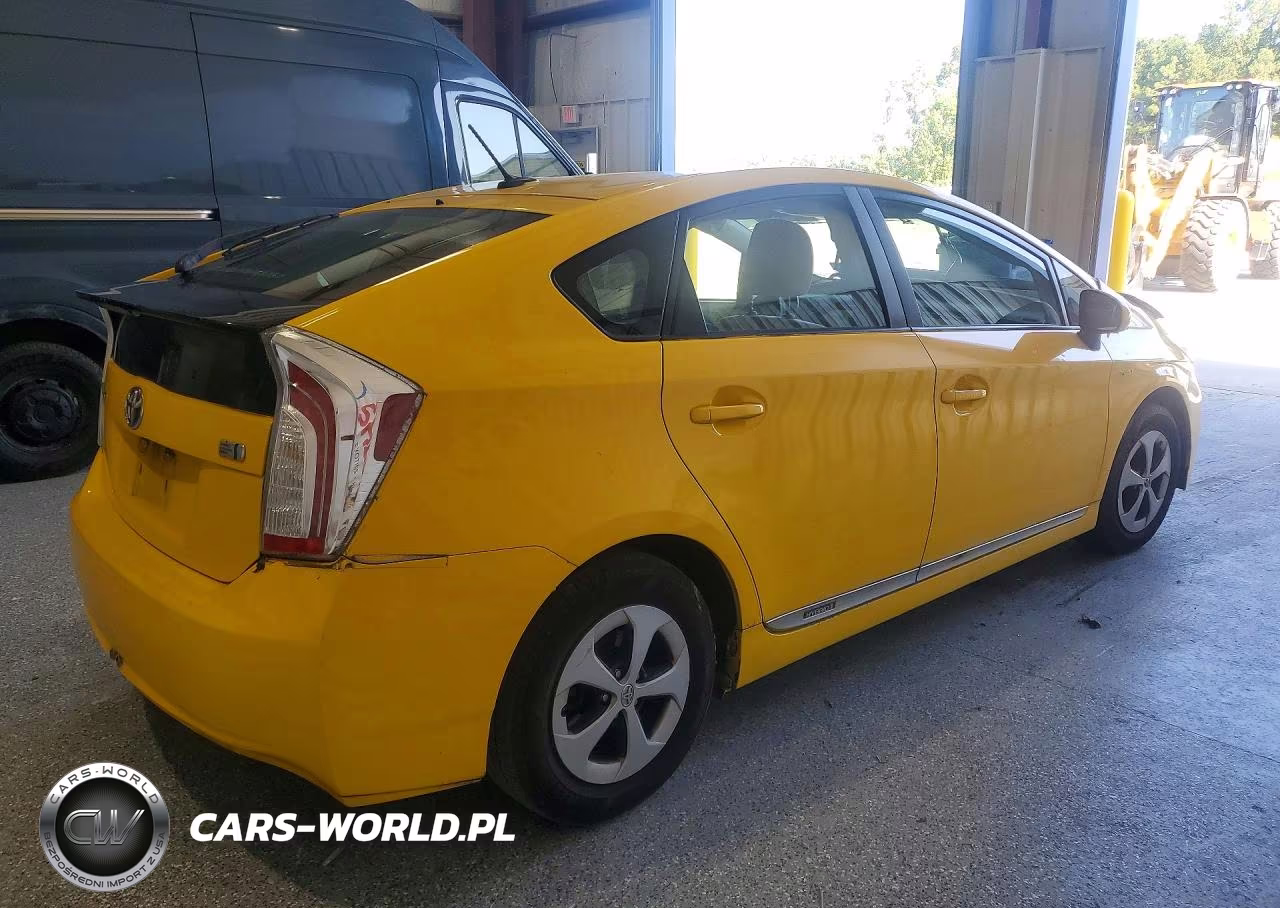 2015 Toyota Prius Three VIN:JTDKN3DU0F0406958 - 3