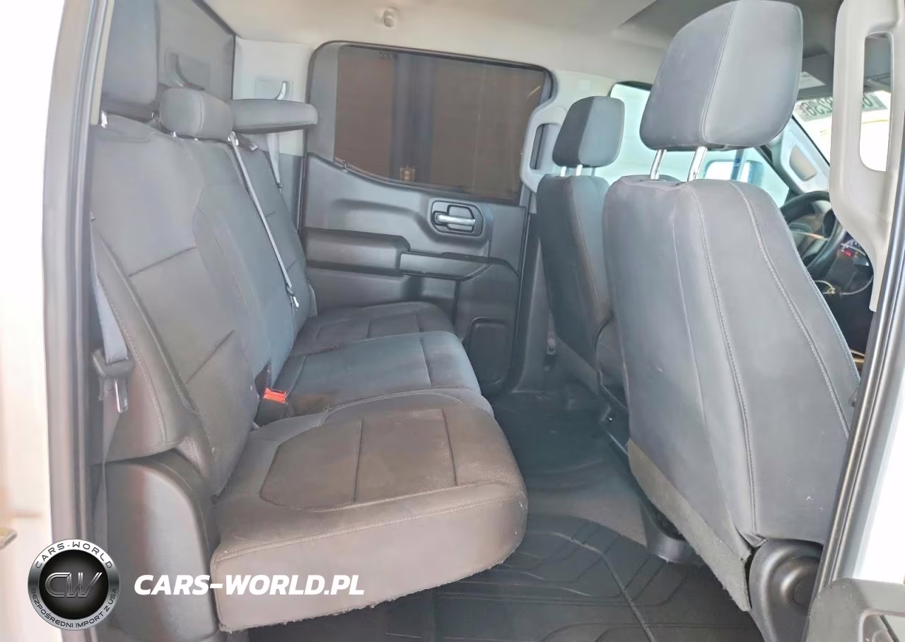 2019 Chevrolet Silverado C1500 Custom VIN:3GCPWBEH6KG217185 - 10