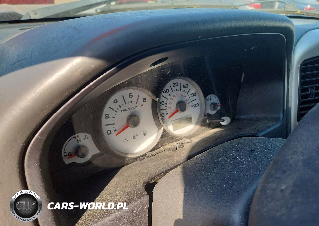 2007 Ford Escape Xlt VIN:1FMCU93167KA65553 - 9