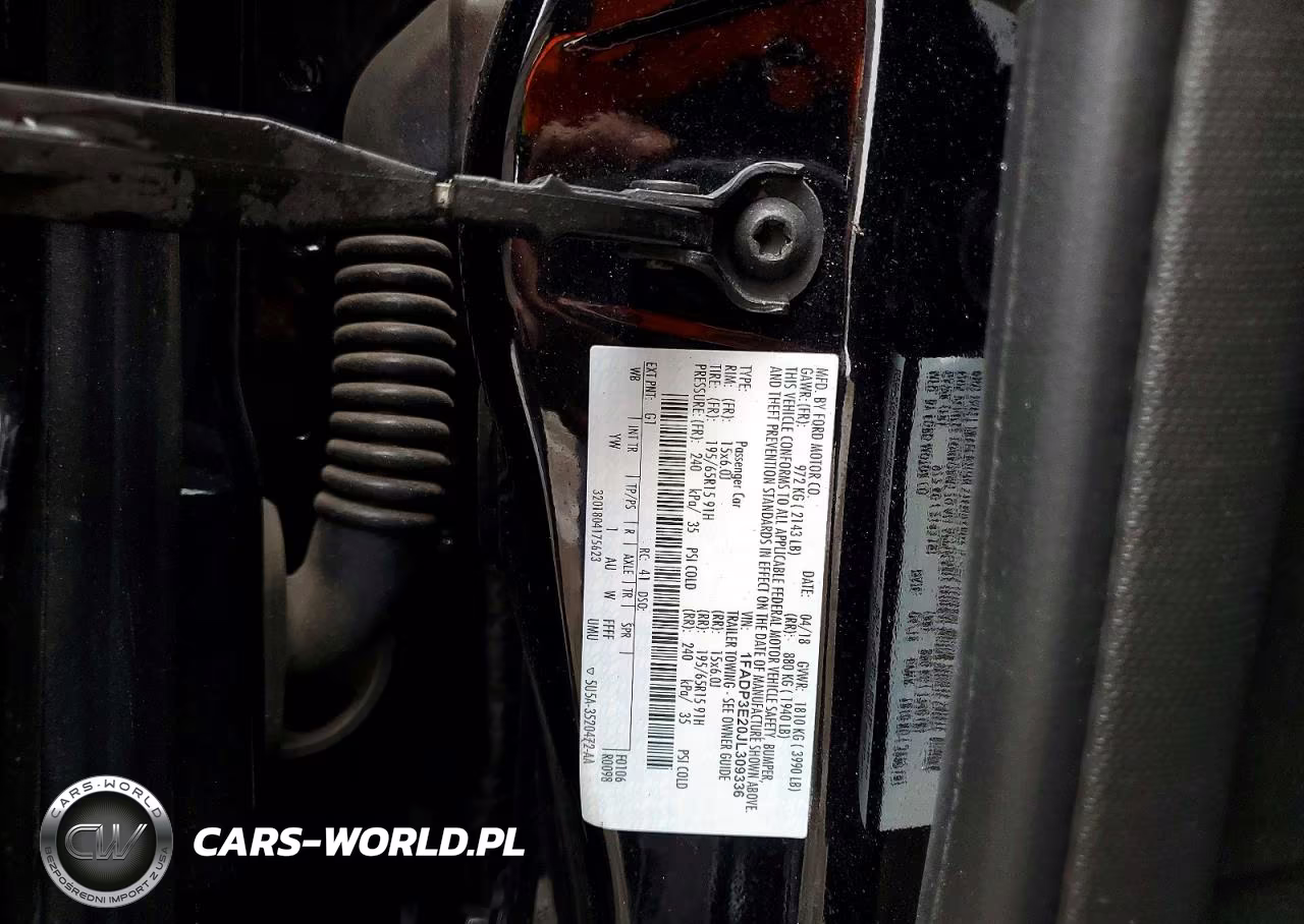 2018 Ford Focus S VIN:1FADP3E20JL309336 - 12