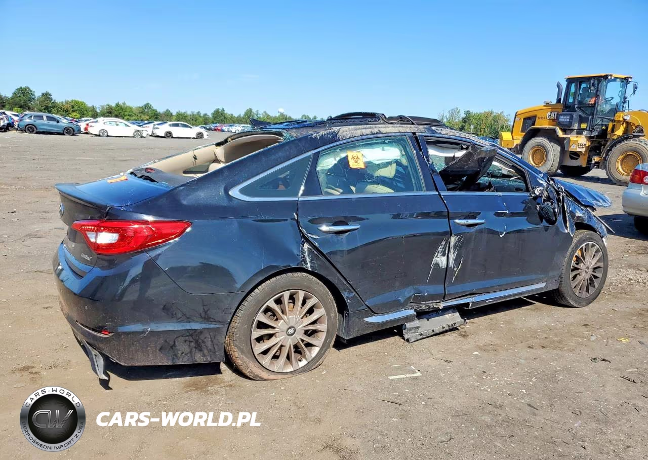 2015 Hyundai Sonata Limited VIN:5NPE34AF9FH130619 - 3
