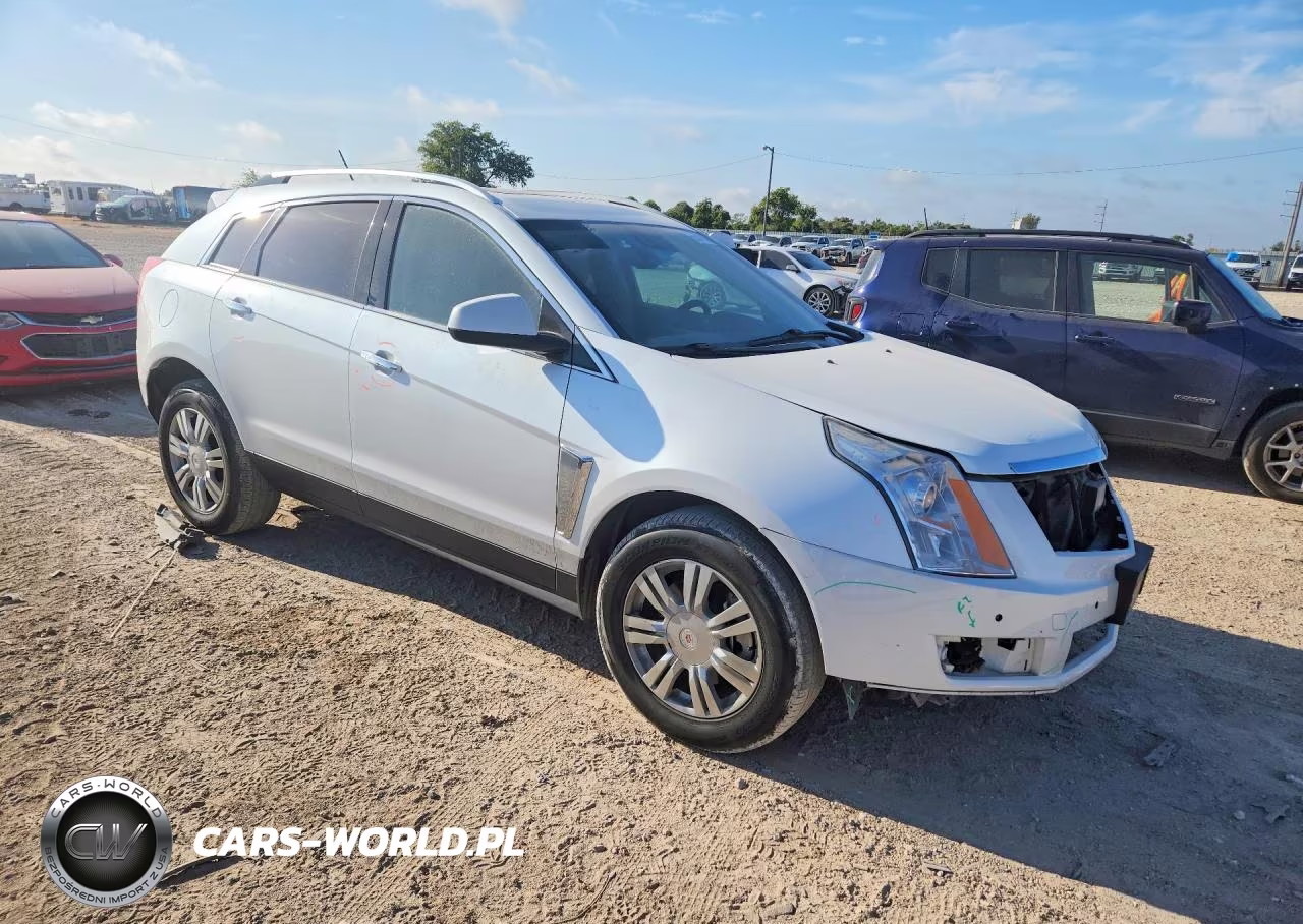 2015 Cadillac Srx Luxury Collection VIN:3GYFNBE31FS568215 - 4