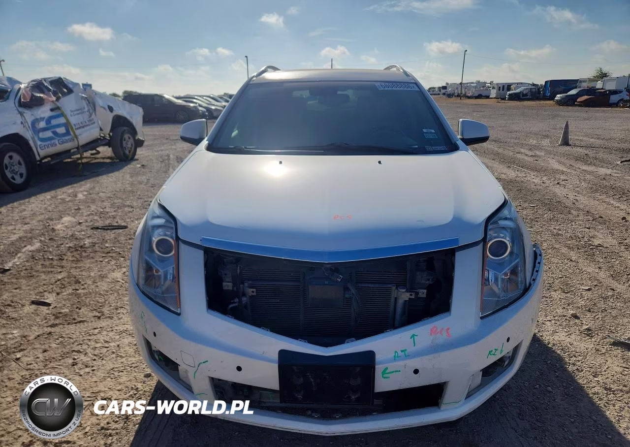 2015 Cadillac Srx Luxury Collection VIN:3GYFNBE31FS568215 - 5