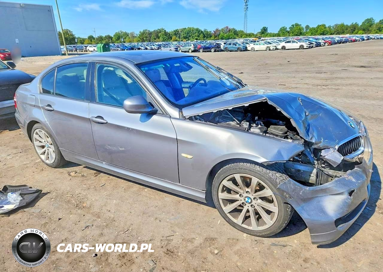 2011 BMW 328 I VIN:WBAPH7G53BNN06457 - 4