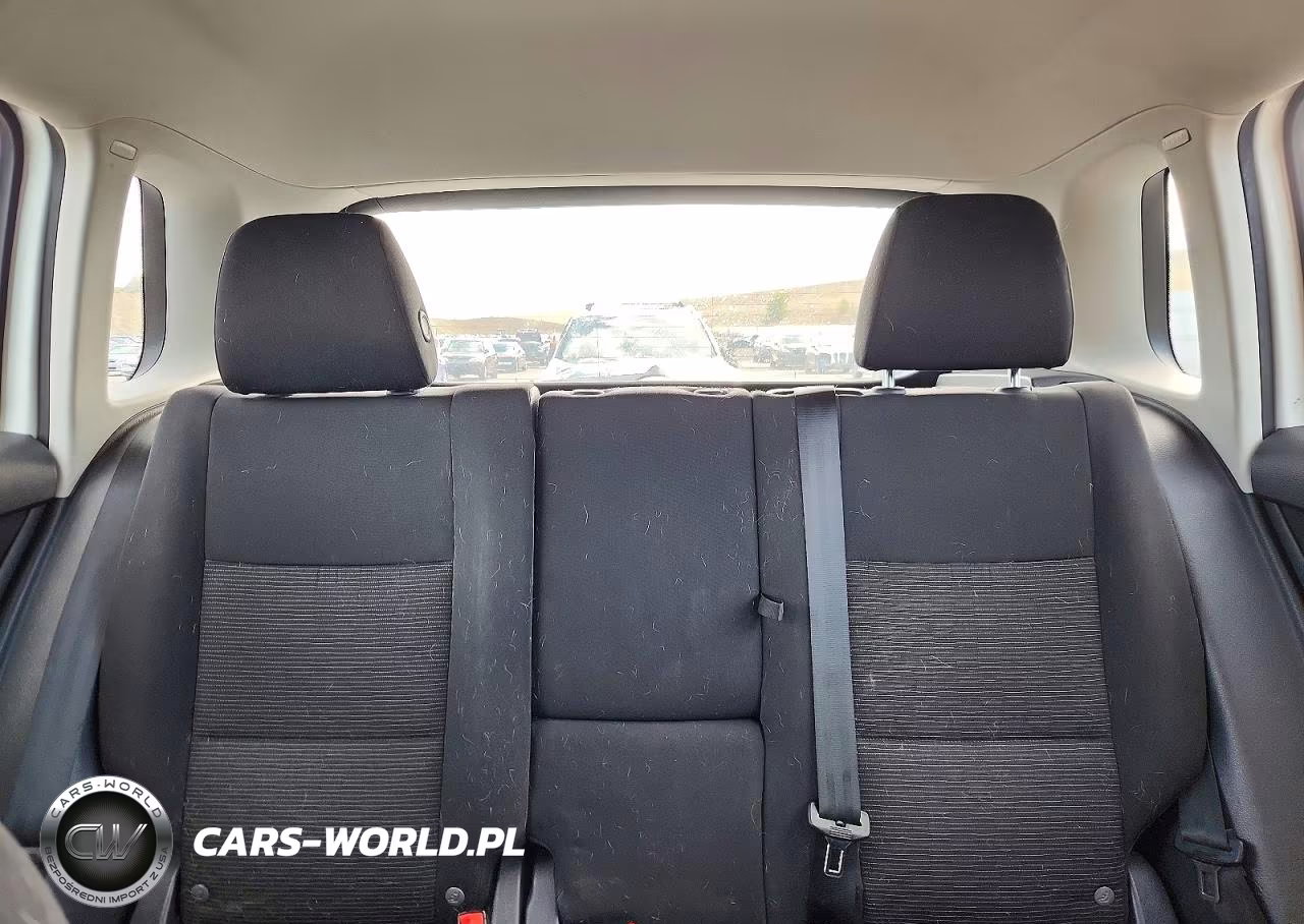 2018 Volkswagen Tiguan Limited VIN:WVGBV7AX5JK002195 - 10
