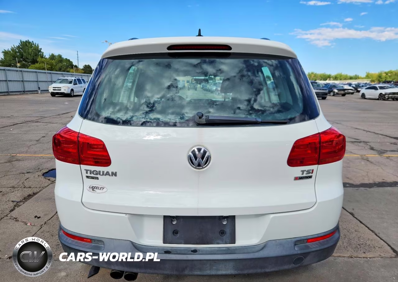 2018 Volkswagen Tiguan Limited VIN:WVGBV7AX5JK002195 - 6