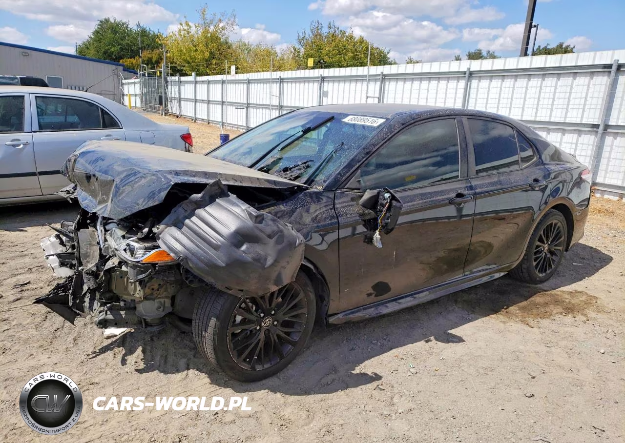 2020 Toyota Camry Se Nightshade VIN:4T1G11AK4LU366912 - 1