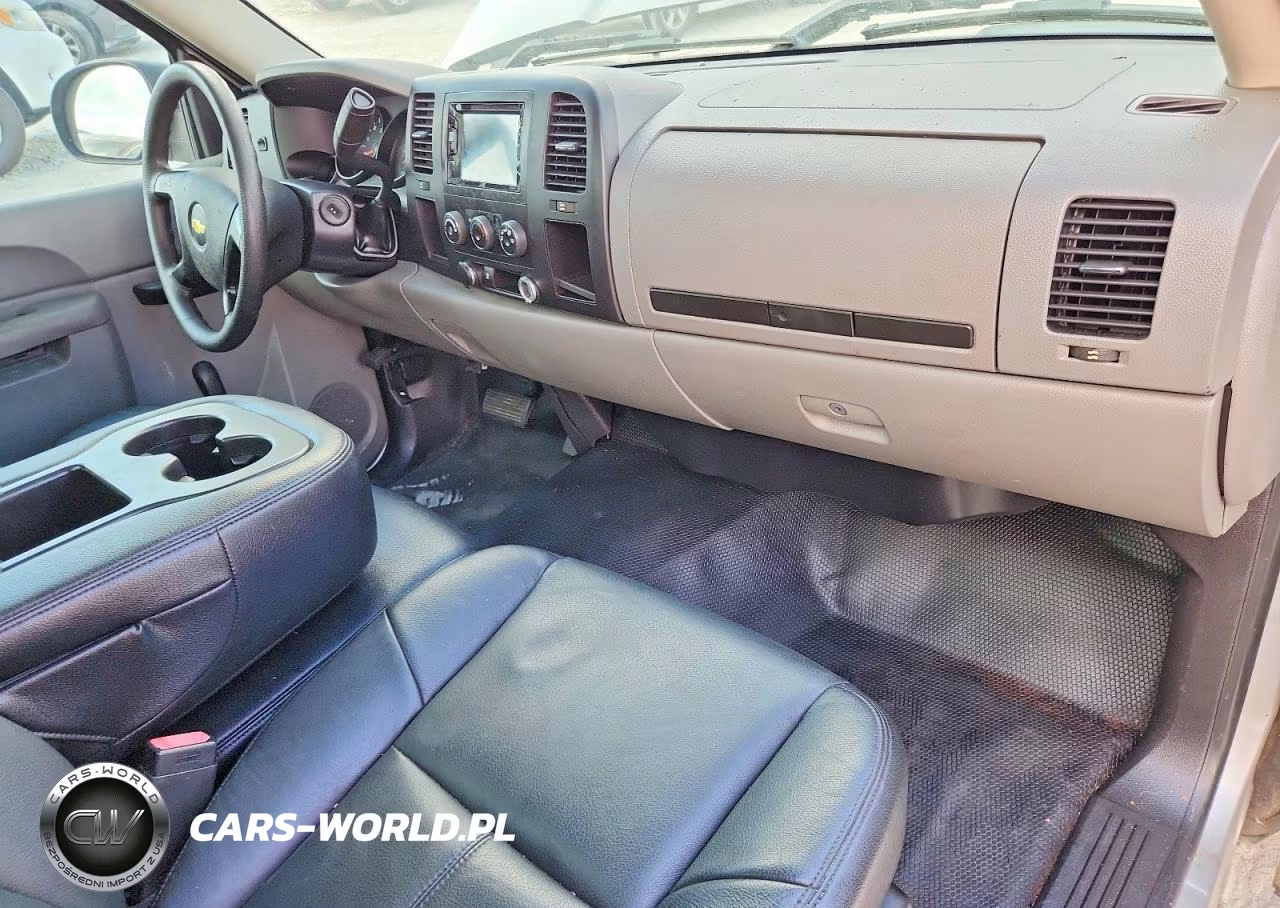 2011 Chevrolet Silverado C1500 VIN:1GCNCPEX1BZ356435 - 8