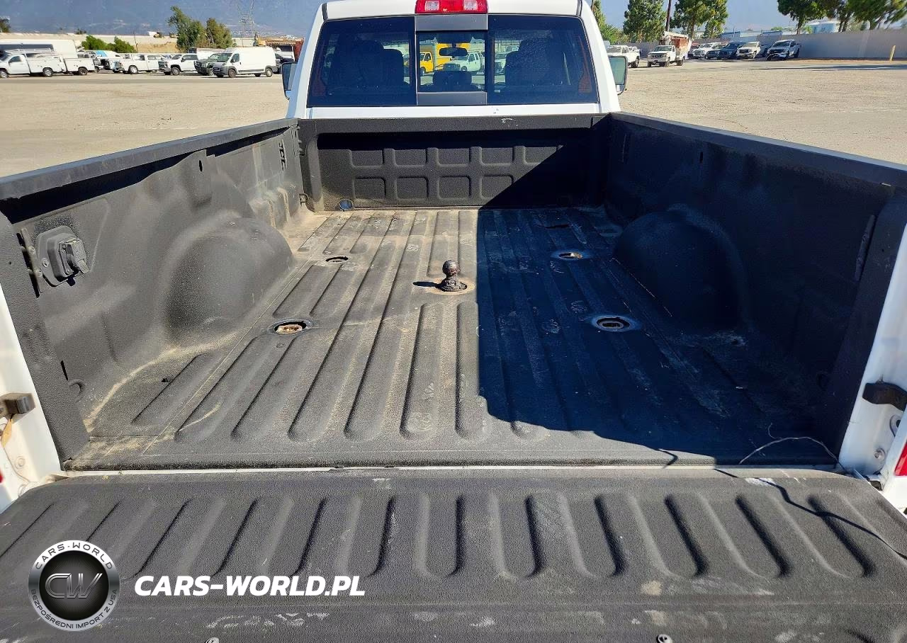 2019 Ram 3500 Tradesman VIN:3C63RPGL7KG641406 - 10