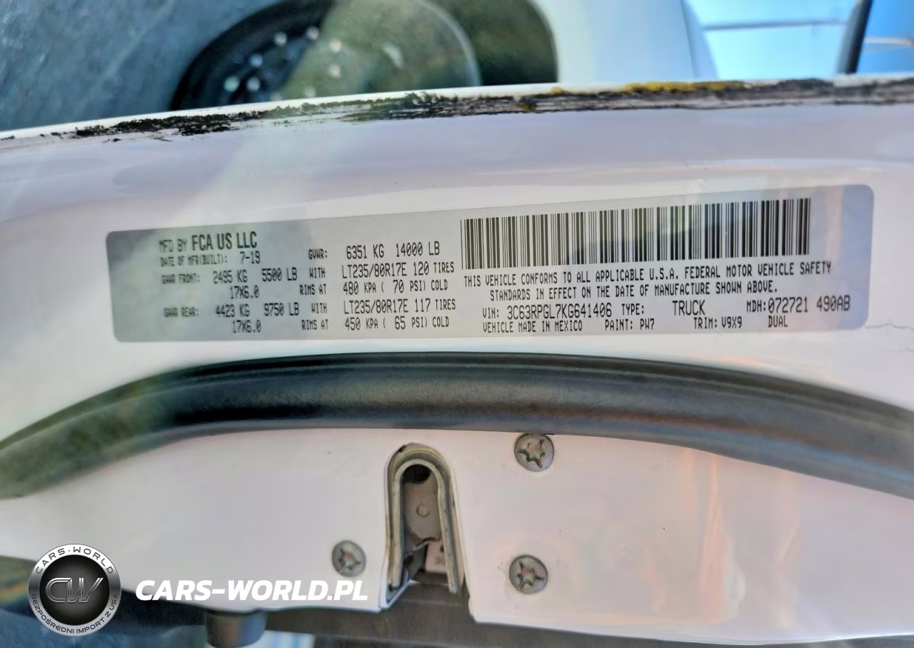 2019 Ram 3500 Tradesman VIN:3C63RPGL7KG641406 - 13