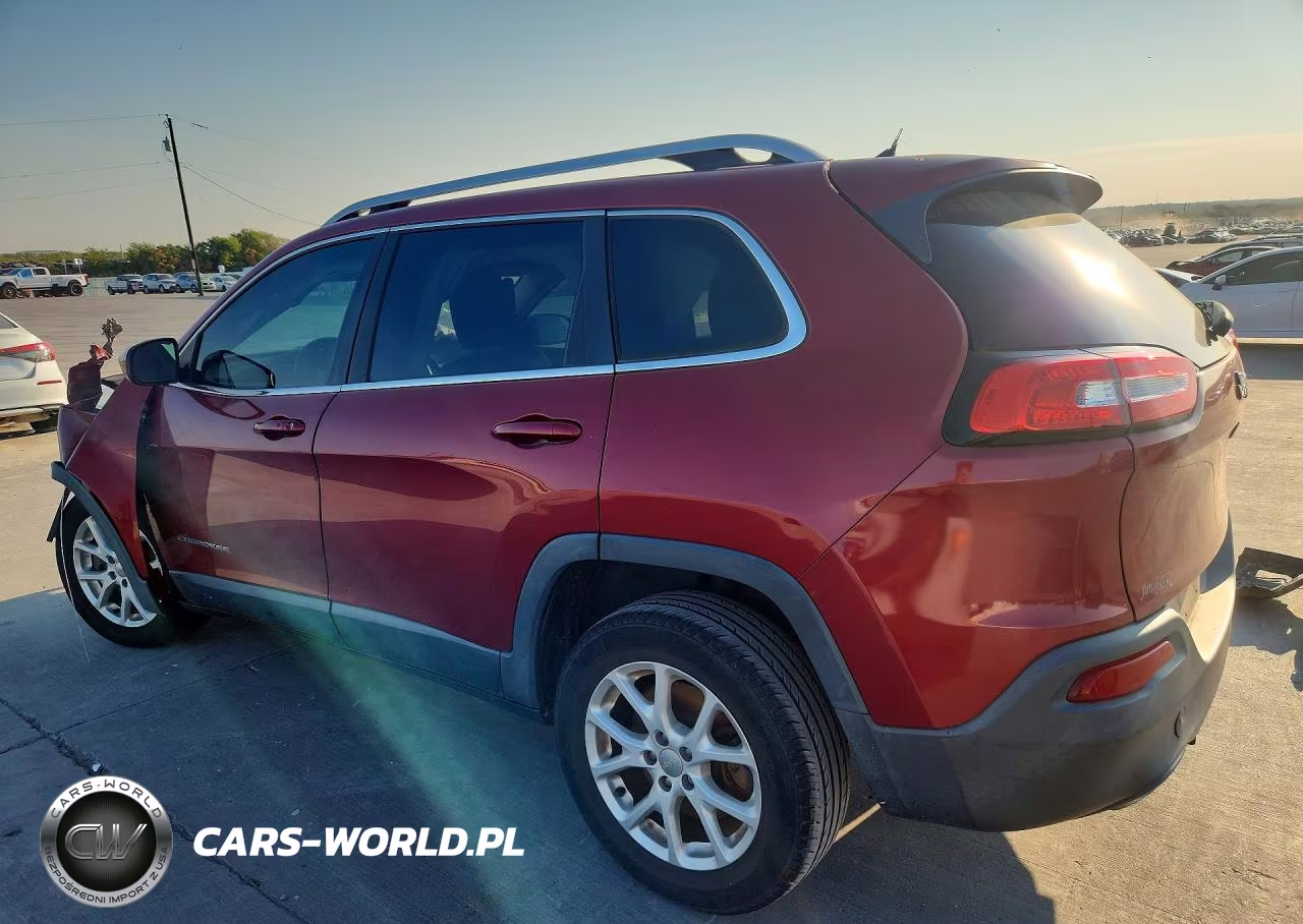 2014 Jeep Cherokee Latitude VIN:1C4PJLCS3EW155608 - 2