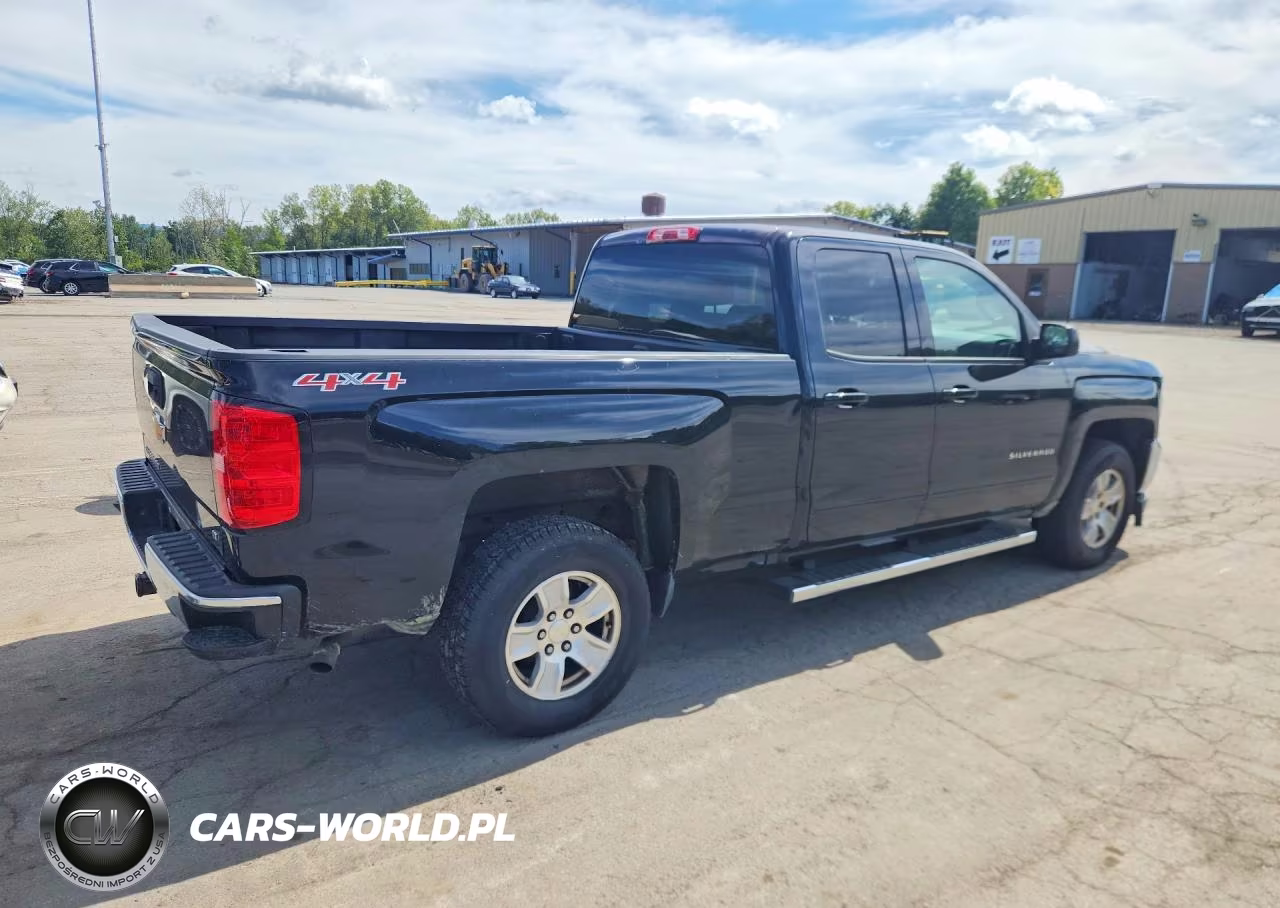 2017 Chevrolet Silverado K1500 Lt VIN:1GCVKREH9HZ106103 - 3