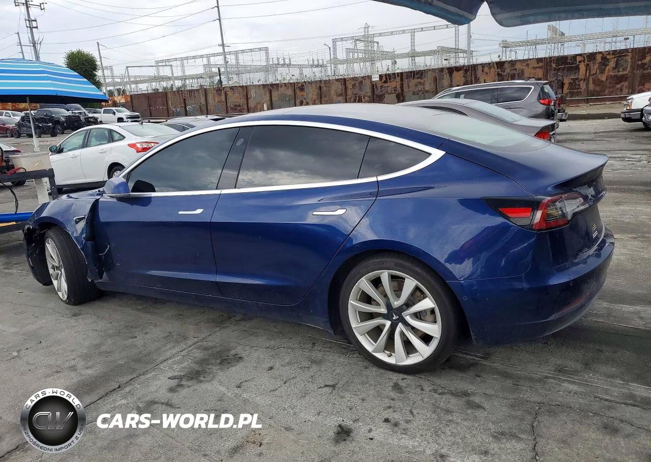 2018 Tesla Model 3 VIN:5YJ3E1EB5JF117560 - 2