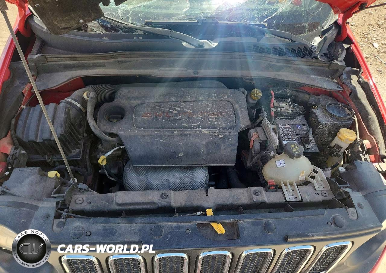 2018 Jeep Renegade Latitude VIN:ZACCJBBB8JPJ31271 - 11